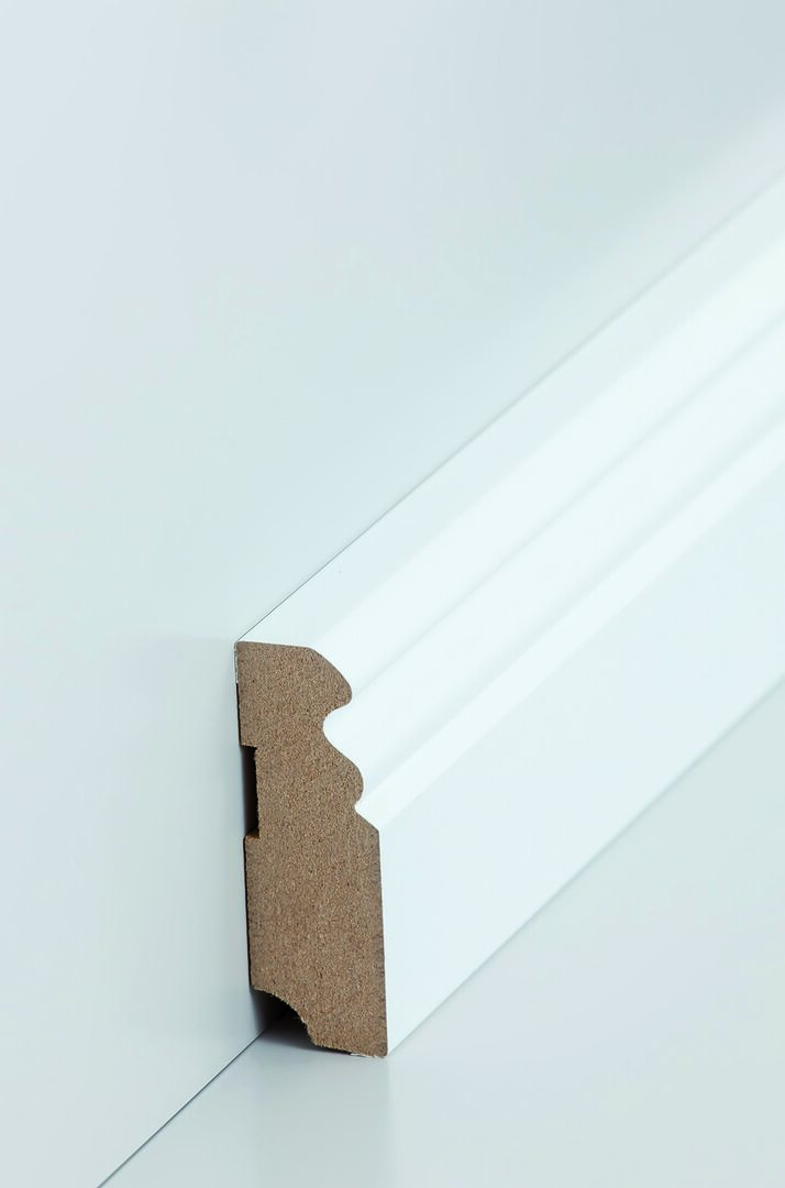 Fußleiste 19/58mm weiß ummantelt, MDF-